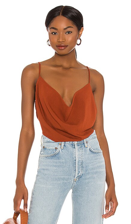 МАЙКА НА БРЕТЕЛЯХ POLINA Indah $70 