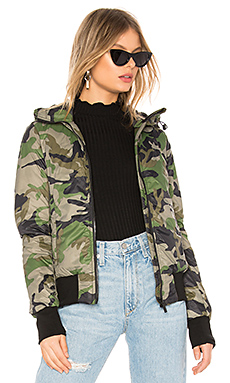 КУРТКА DORE HOODY Canada Goose $575 