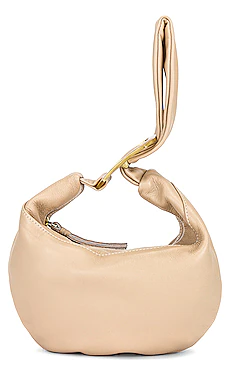 СУМОЧКА С РЕМЕШКОМ НА ЗАПЯСТЬЕ VIDA Cleobella $188 