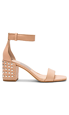 САНДАЛИИ DORAH Dolce Vita $140 