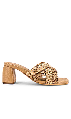 САНДАЛИИ MINDANAO Kaanas $129 ЛИДЕР ПРОДАЖ