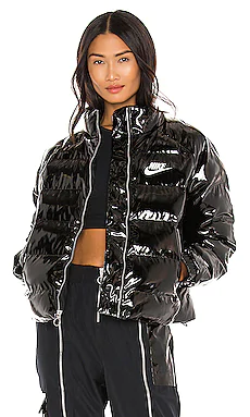 КУРТКА Nike $140 