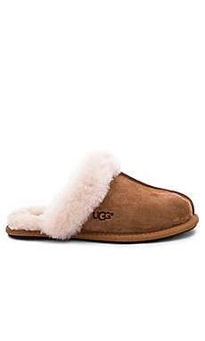 ТАПОЧКИ SCUFFETTE II UGG $90 