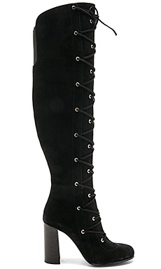 САПОГИ НА КАБЛУКЕ THANTA Vince Camuto $85 